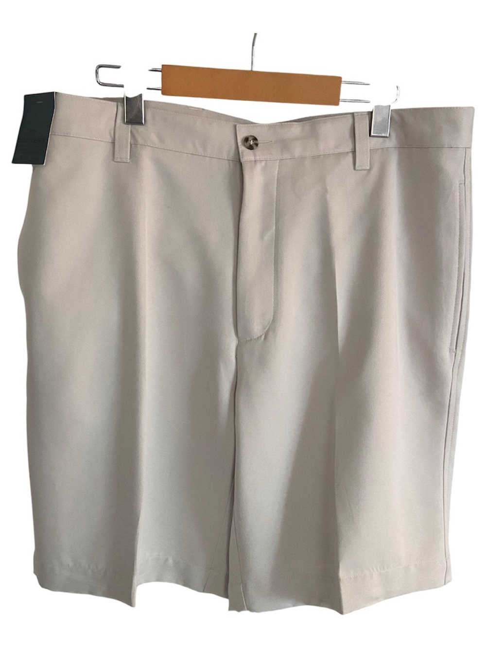 Dockers Men’s Khaki Chino Shorts Size 36, wrinkle resistant, front slit pockets